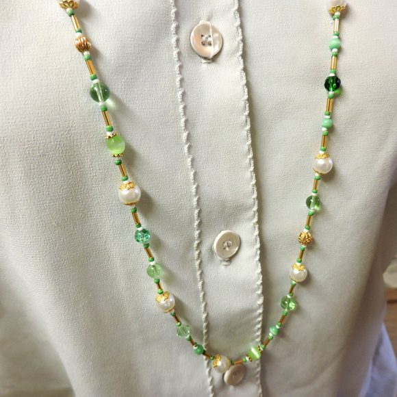 Green, White & Gold Necklace 38" long, never worn, OOAK handcrafted jewelry - Picture 6 of 9